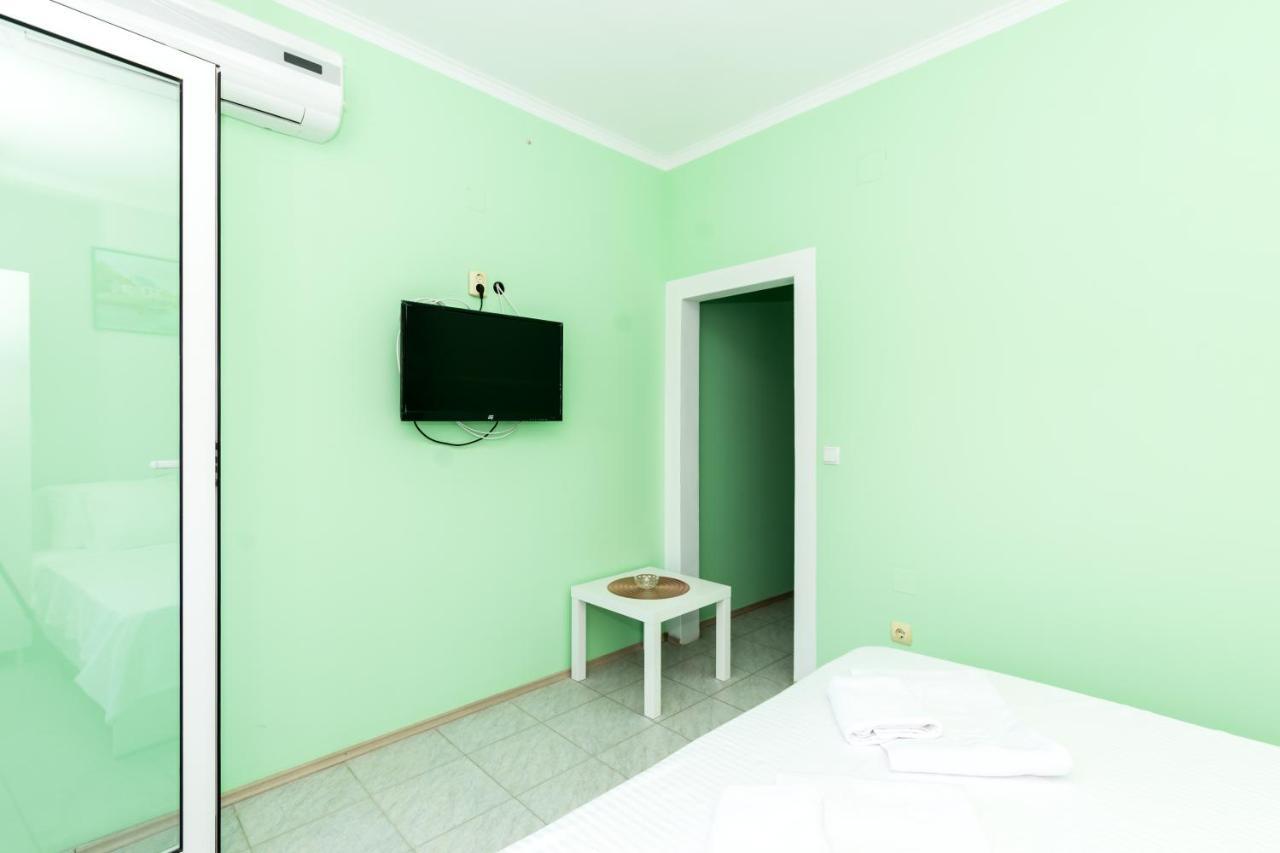 Apartments Dovana Kastela Exterior photo