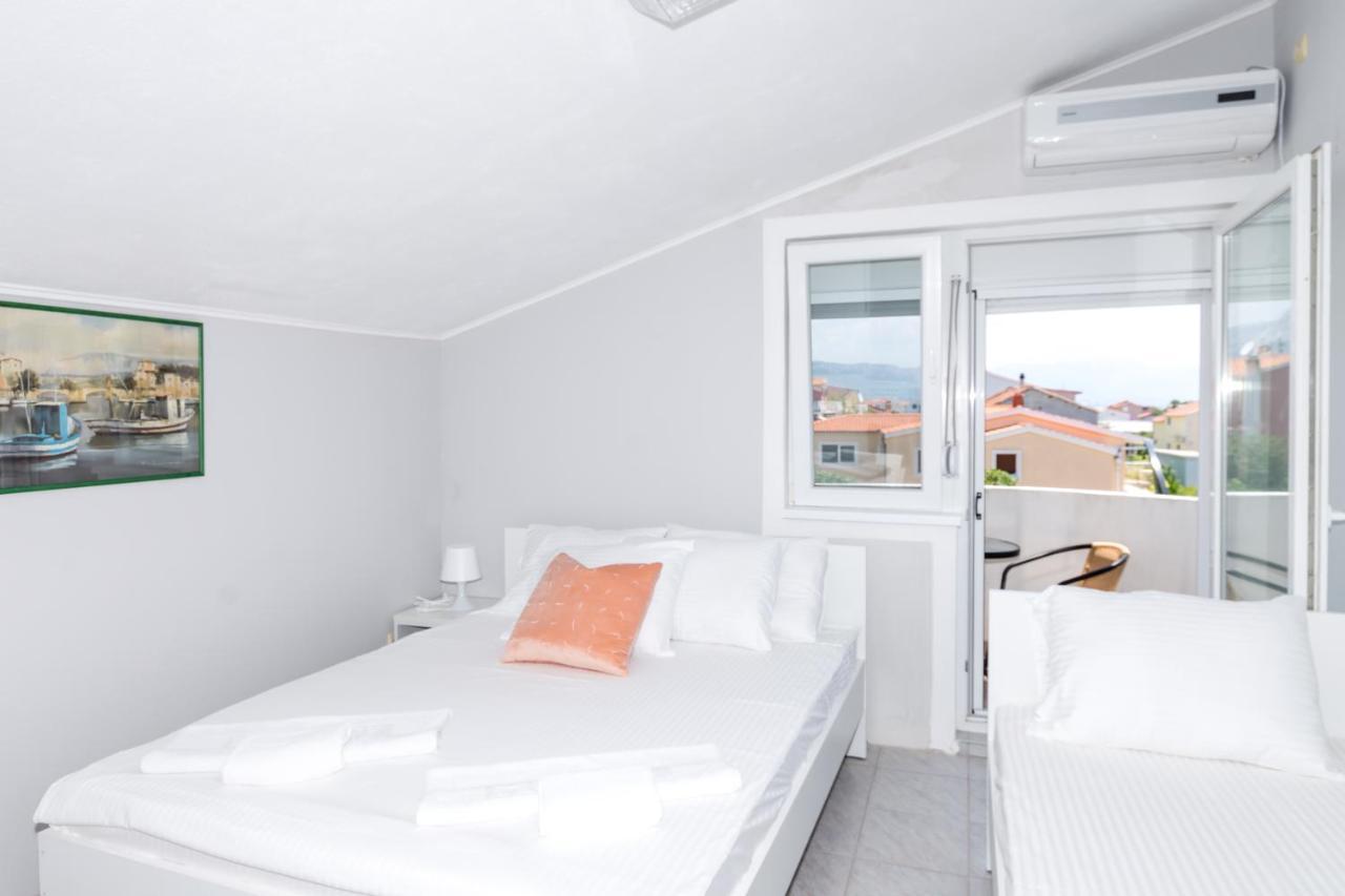 Apartments Dovana Kastela Exterior photo