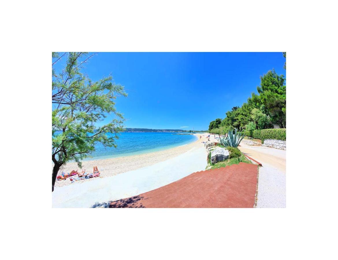 Apartments Dovana Kastela Exterior photo