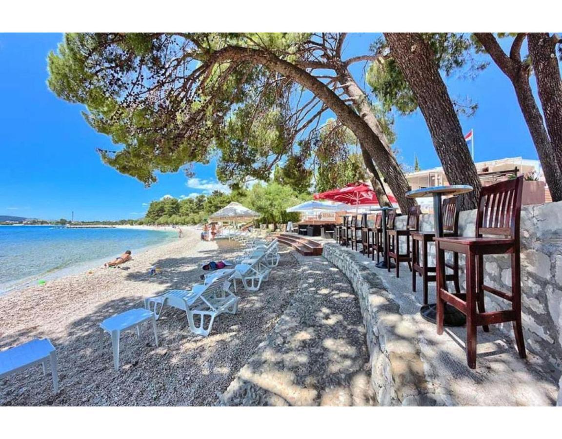Apartments Dovana Kastela Exterior photo